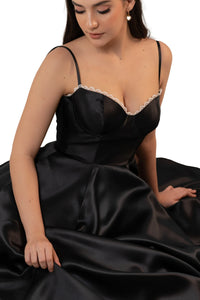Black | Satin bustier midi dress sweetheart neckline closeup