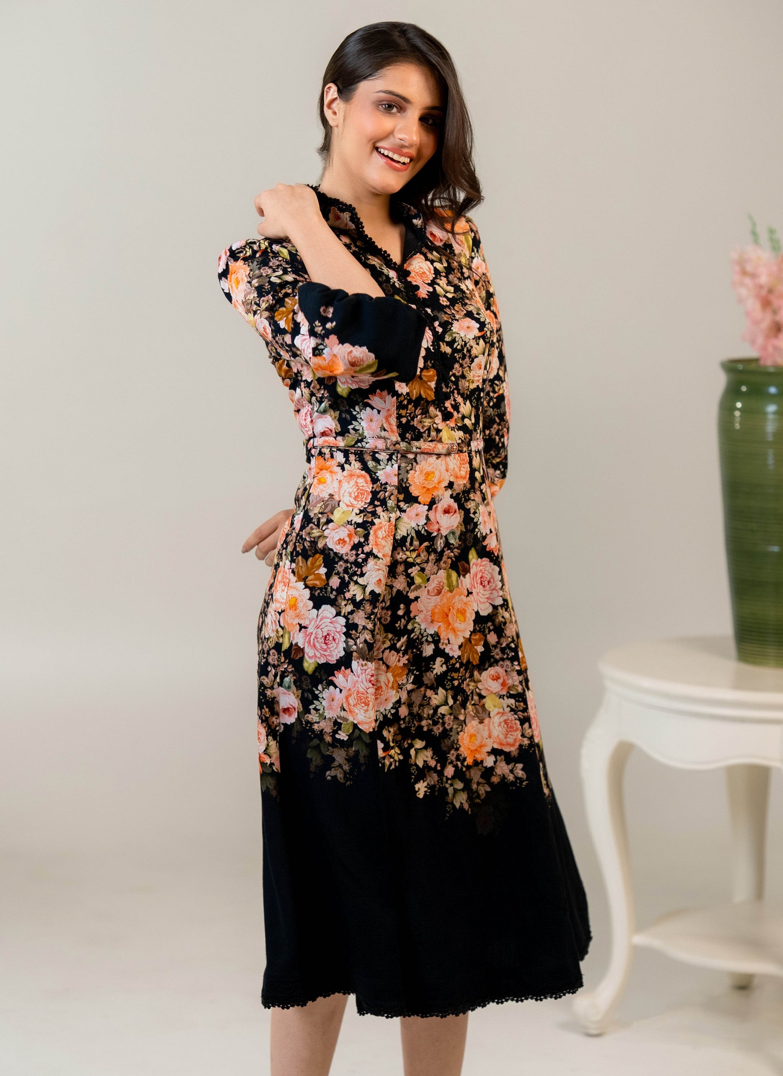 Rosalia Bloom - Pretty Pixie