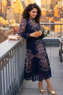 Navy Paisley Kaitlyn Tubular Long-Sleeve Midi Dress